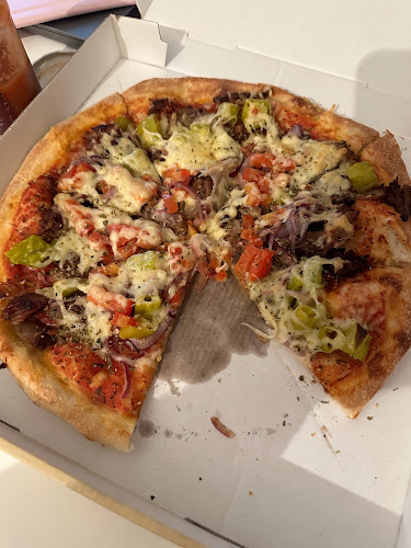 Opinii despre MR. FOOD Imbiss Aachen în Aachen - Gastronomie und Hotellerie