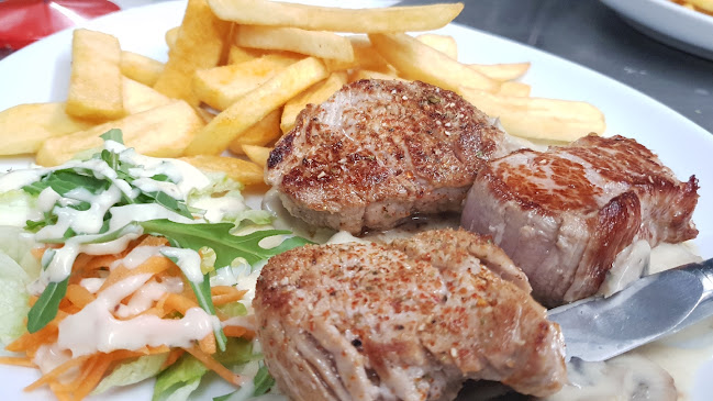 Restaurant Zum Kachelofen - Gastronomie und Hotellerie