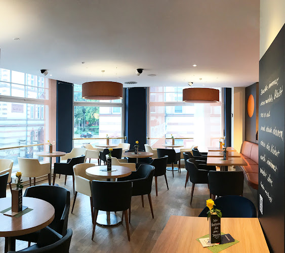 Opinii despre Café Honig Schwerin în Schwerin - Gastronomie und Hotellerie