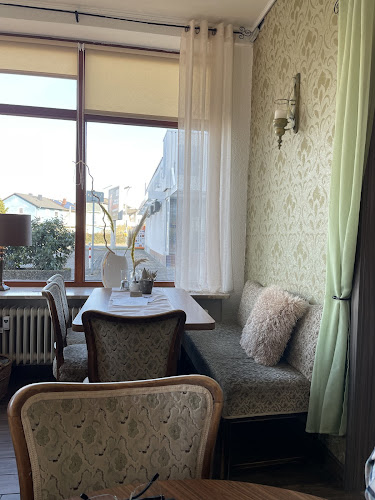 Cafe Konditorei Schmitt - Gastronomie und Hotellerie