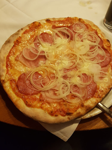 Opinii despre Da Nello în Stuttgart - Gastronomie und Hotellerie