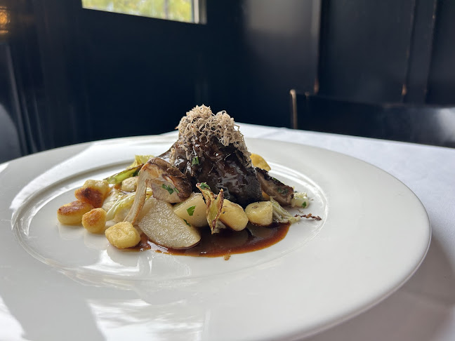 Comentarii opinii despre 1811