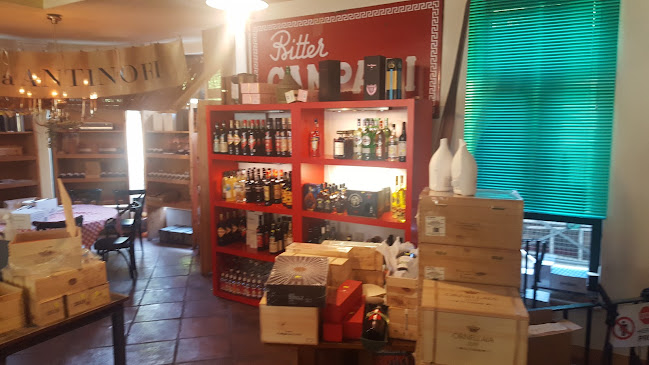 Piazza Italiana - Gastronomie und Hotellerie