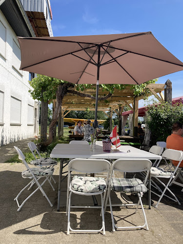 Opinii despre Flugplatz Biergarten Herrenteich în Hockenheim - Gastronomie und Hotellerie