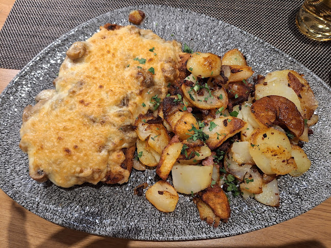 Opinii despre Restaurant Brücken în Köln - Gastronomie und Hotellerie