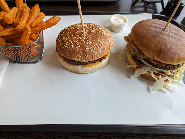 Opinii despre Burger House Resto în Schönebeck (Elbe) - Gastronomie und Hotellerie