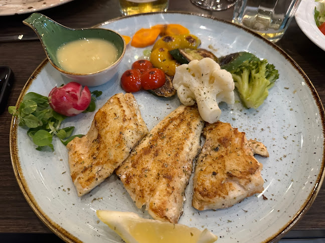 Opinii despre Restaurant Pellorus în Leipzig - Gastronomie und Hotellerie