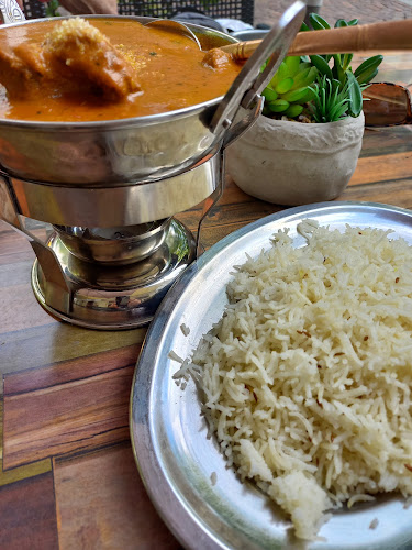 inDelhi Indian Restaurant - Gastronomie und Hotellerie