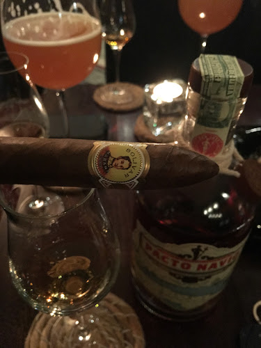 Opinii despre die Bar Frohnau în Berlin - Gastronomie und Hotellerie