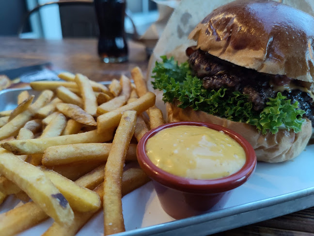 Opinii despre Burger Colony în Köln - Gastronomie und Hotellerie