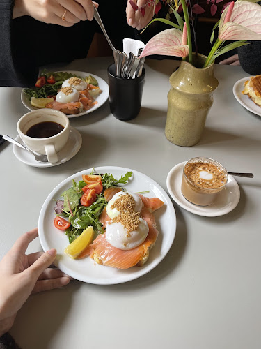 Opinii despre Kitten Deli în Berlin - Gastronomie und Hotellerie