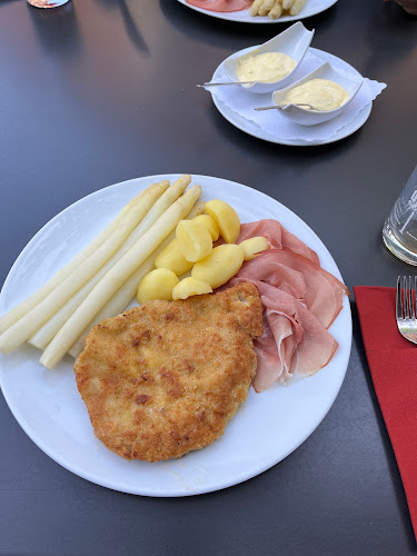 Comentarii opinii despre Cafe-Restaurant Golfclub Dütetal