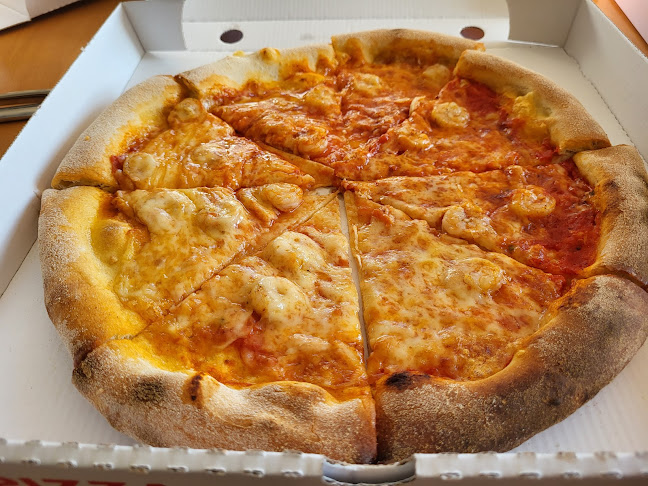 Pizzeria La Gana - Gastronomie und Hotellerie