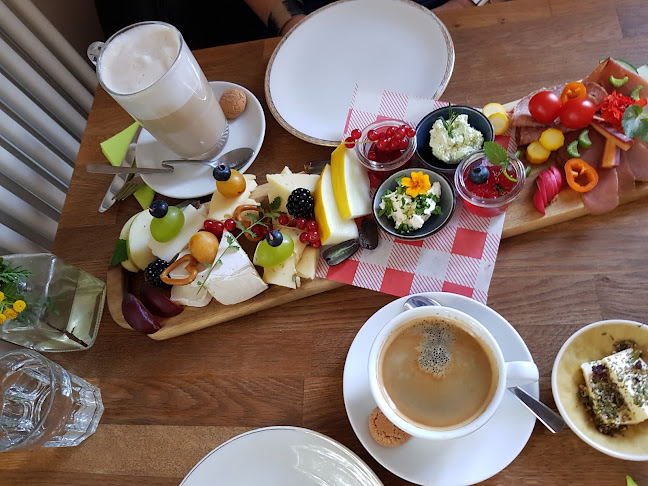 Mokkasin Cafe Schuhe & Schönes - Gastronomie und Hotellerie