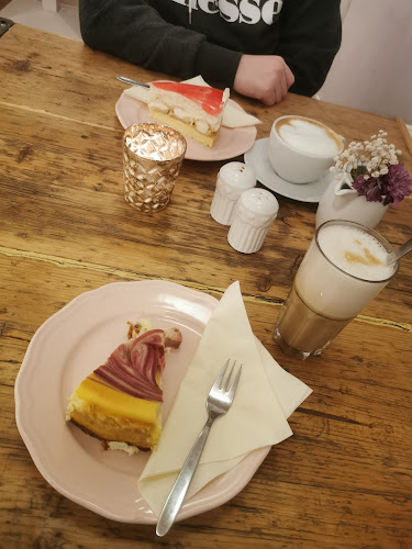 Comentarii opinii despre Café Einfach Rosa