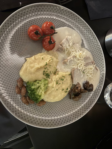 Opinii despre MAGICUISINE în Neu-Ulm - Gastronomie und Hotellerie