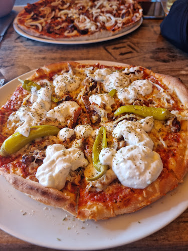 Opinii despre Pizzeria Riede în Riede - Gastronomie und Hotellerie