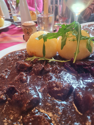 Gasthaus Zur Kunitzburg - Gastronomie und Hotellerie