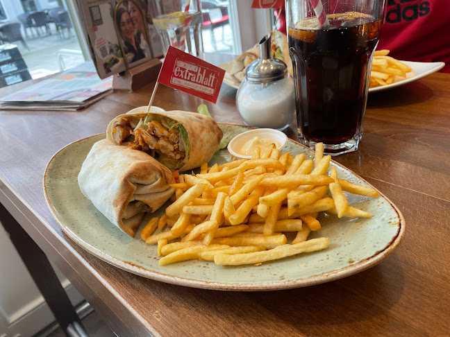 Opinii despre Cafe Extrablatt Oberhausen în Oberhausen - Gastronomie und Hotellerie