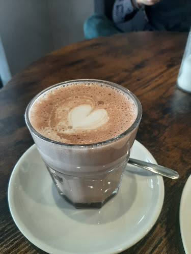 Opinii despre Exclusive Coffee Zillestraße în Berlin - Gastronomie und Hotellerie