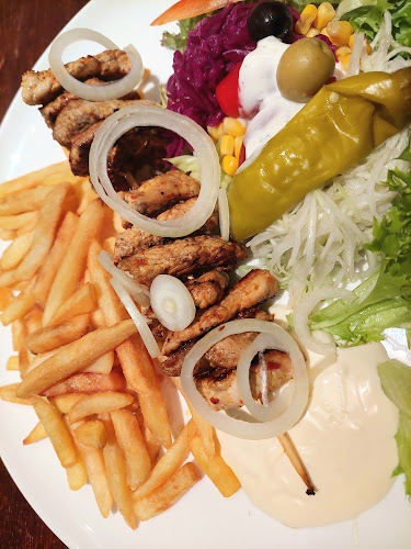 Opinii despre Spanier Die Studentenkneipe - Hildesheim în Hildesheim - Gastronomie und Hotellerie