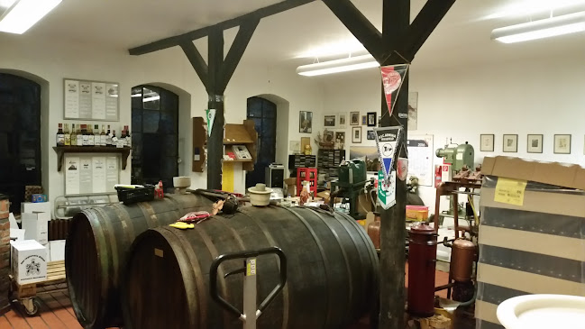 Heinrich Schroeder KG