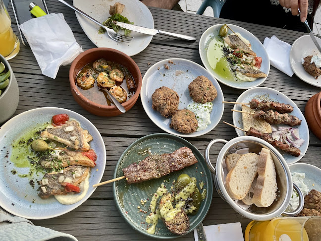 Comentarii opinii despre Yamas mezé restaurant & weinbar