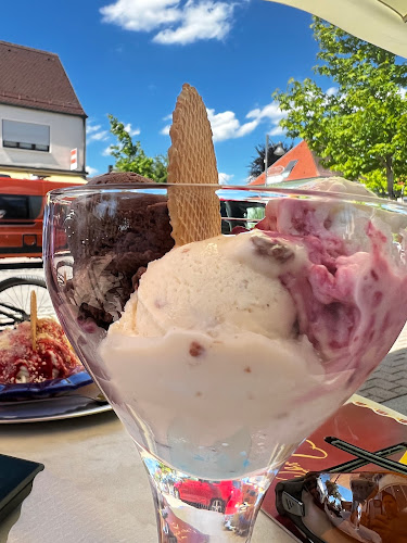 Comentarii opinii despre Eiscafe Dragone