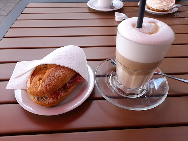 Brunner Bäcker & Café im E-Center Legat Weiden - Gastronomie und Hotellerie