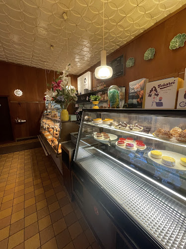 Bekarei - Gastronomie und Hotellerie