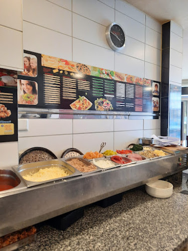 Opinii despre Pizza Profis Wuppertal în Wuppertal - Gastronomie und Hotellerie