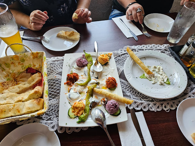 Istanbul Restaurant, Erhan Urun - Gastronomie und Hotellerie