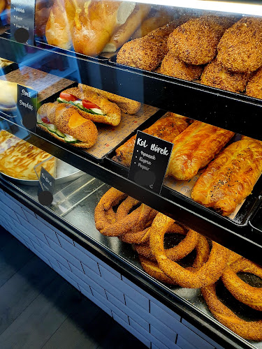 Opinii despre Mr.Simit în Hürth - Gastronomie und Hotellerie