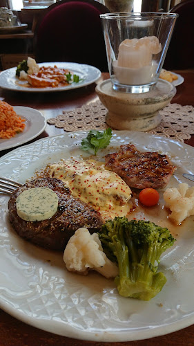 Comentarii opinii despre Olympia Restaurant