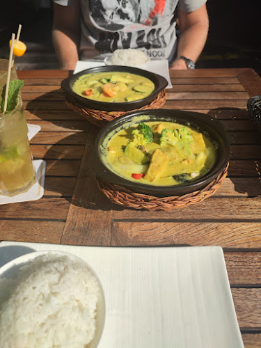 Nhy Star - Gastronomie und Hotellerie