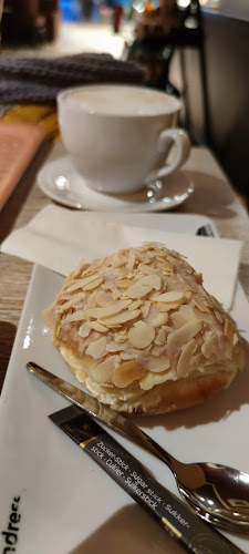 Comentarii opinii despre Bäckerei Andresen Itzehoe