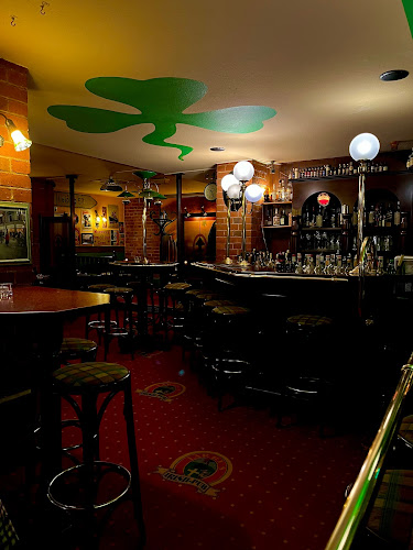 Larry's Irish Pub - Gastronomie und Hotellerie