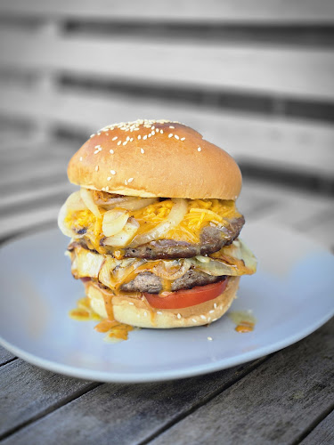 Comentarii opinii despre OutsideBBQ