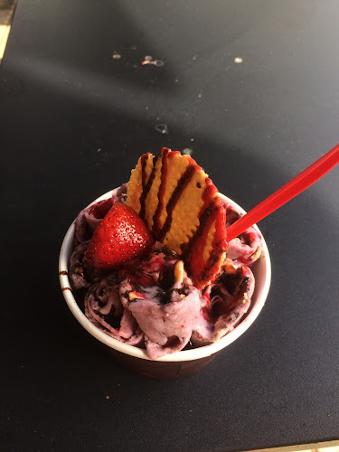 Comentarii opinii despre Curly's the Store