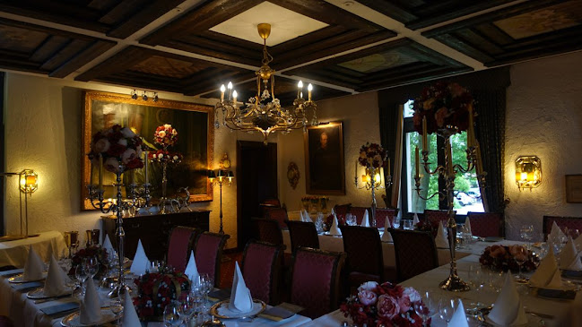 Opinii despre Burg Ingenhoven în Nettetal - Gastronomie und Hotellerie