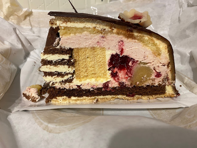 Opinii despre Cafe Finselbach - Bad Oeynhausen în Bad Oeynhausen - Gastronomie und Hotellerie