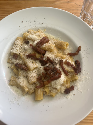 Tirelli's - Gastronomie und Hotellerie