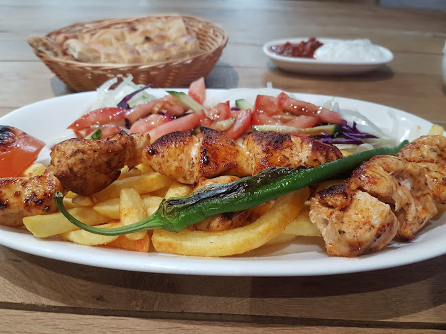 Opinii despre Köz Sultan Kebap în Buchholz in der Nordheide - Gastronomie und Hotellerie