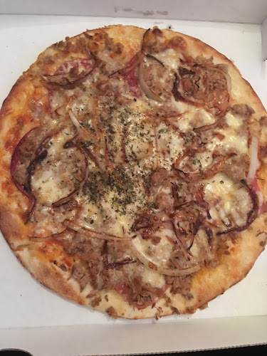 Pizzeria Viktoria - Gastronomie und Hotellerie