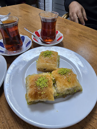 Opinii despre Köz Kebap Haus Raunheim în Raunheim - Gastronomie und Hotellerie