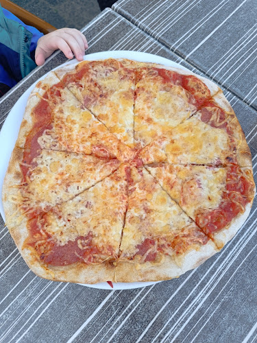 Best of Döner-Pizza - Gastronomie und Hotellerie