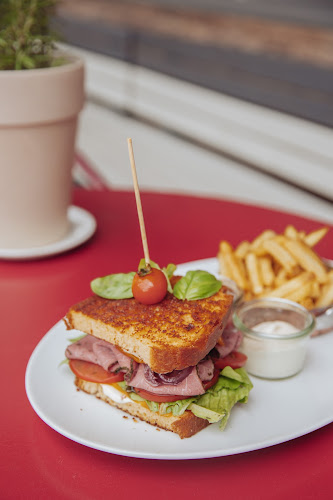 DINZLER Hochstrass - Gastronomie und Hotellerie