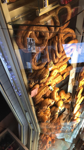 Comentarii opinii despre BackStern Tiryakioglu