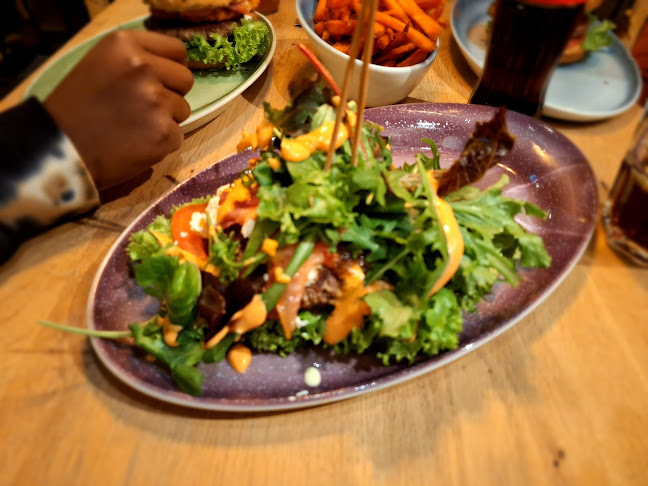 HANS IM GLÜCK - ESSEN Kennedyplatz - Essen