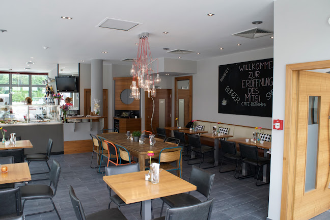 Comentarii opinii despre Mitsi Cafe-Bistro-Bar